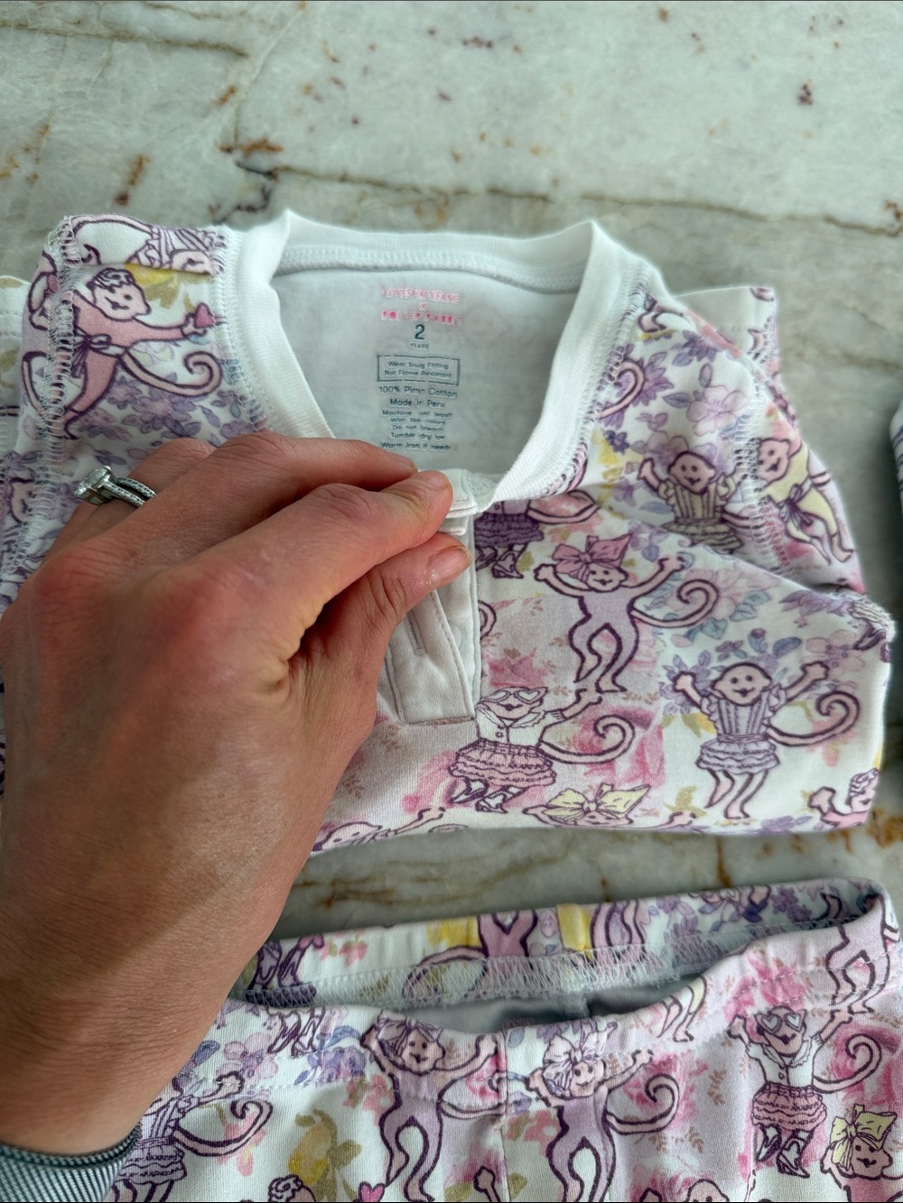 Roller Rabbit PJ set (5 items) - Picture 4 of 6